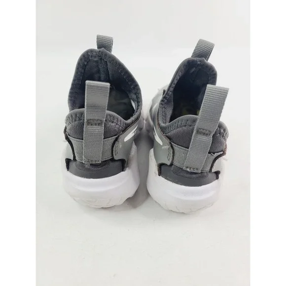 Nike Shoes, Velcro Strap, Boys Size 12C, Gray/White - Picture 4 of 9